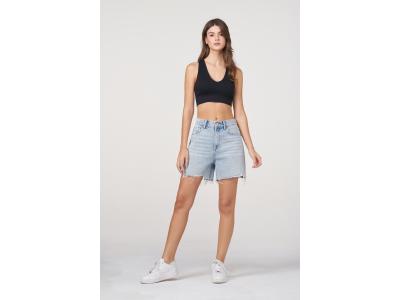 casual versatile denim shorts